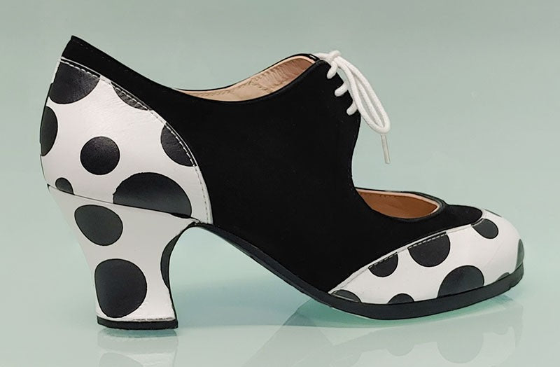 Chaussure de danse flamenco professionnelle noire et blanche à pois