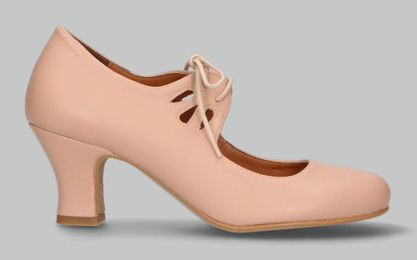 Maquillage en dentelle flamenco