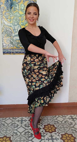 Falda Flamenco negra Estampada con Flores y Hojas