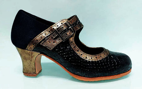 Zapato de baile flamenco profesional charol coco con ante negro y fantasía oro