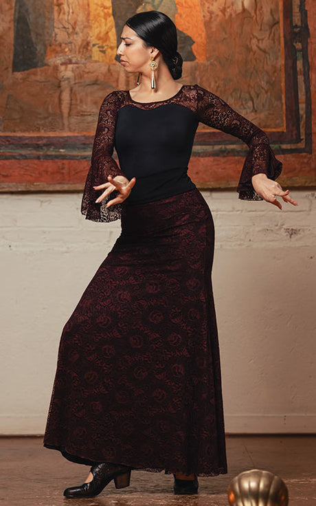 Falda flamenco Vejer de encaje color granate