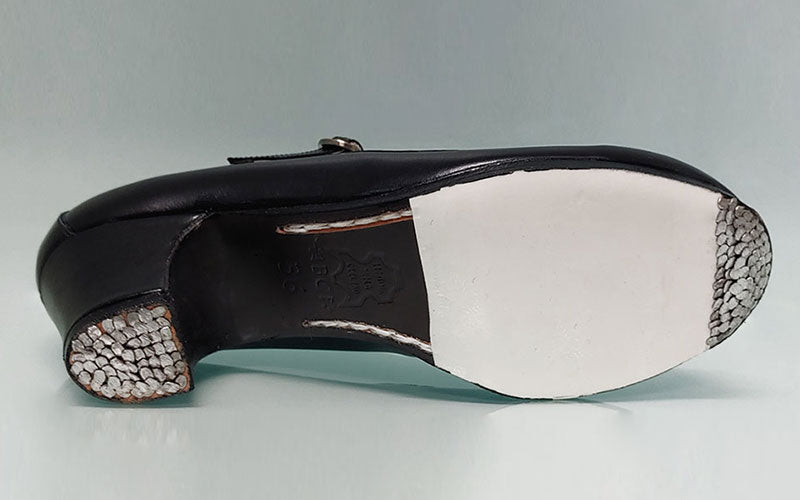 Chaussure de danse flamenco professionnelle, cuir noir, 5 cm.