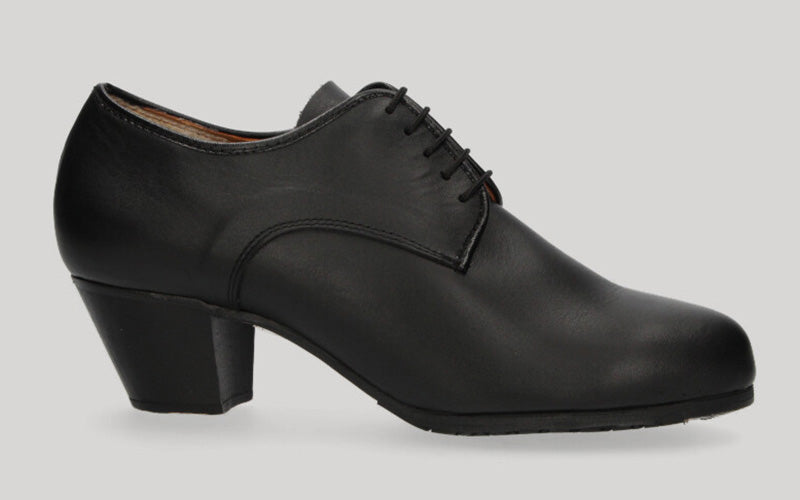 Roberto Garrudo Flamenco Dance Shoes and Boots for Men – Zapatos