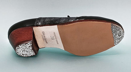 Zapato Flamenco Profesional Combinado en Piel Negro y Fantasía con Cordones