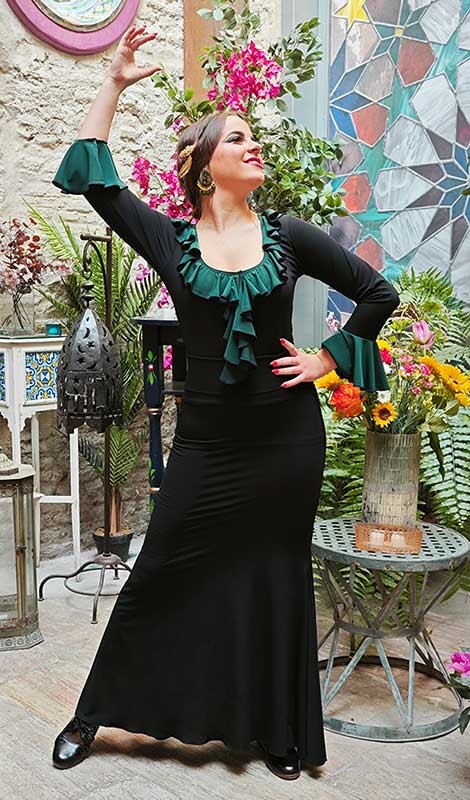 Falda Flamenco Negra con Fajín y Volantes en cascada