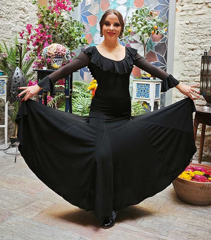 Falda Flamenco Negra con Godets y Vuelo de Capa