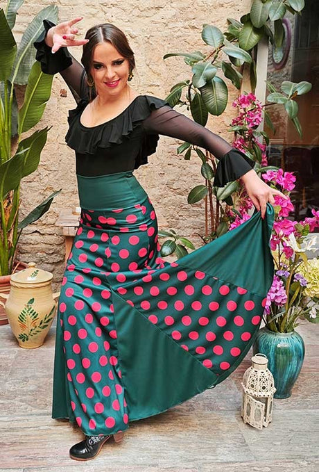 Jupe flamenco vert bouteille à pois rouges et évasée