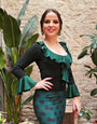 Top flamenco negro con chorrera y volantes verdes