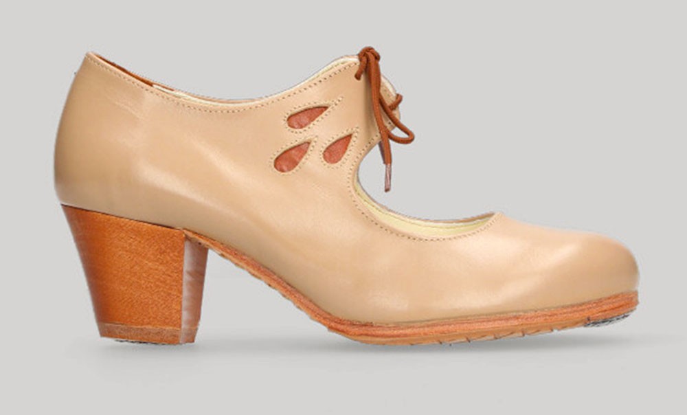 Zapato de Baile Flamenco Profesional Piel Beige con Tacón Cubano