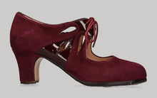 Zapato de baile Flamenco Profesional Ante Burdeos y Adorno Charol