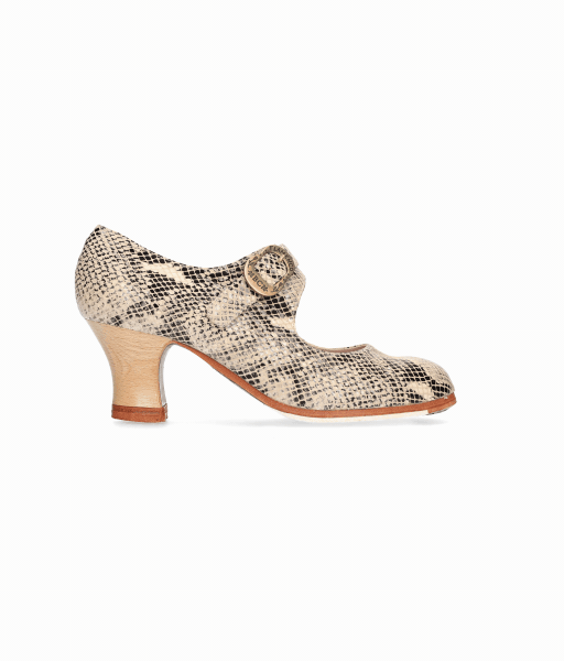 Professional flamenco dance shoe in beige snakeskin fantasy leather
