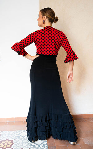 Falda flamenco negra con cinco volantes y apertura lateral