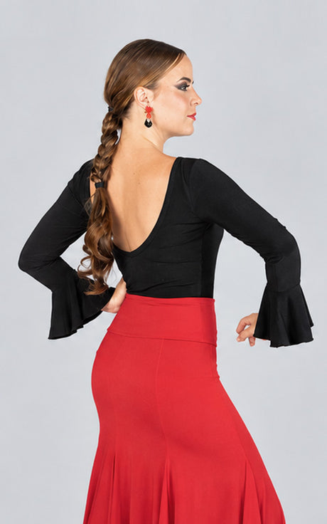 Top flamenco de punto elástico negro y volante