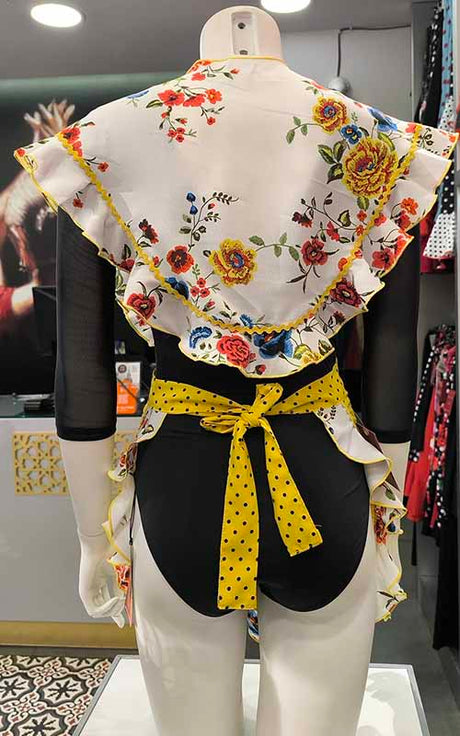 Conjunto delantal y mantoncillo flamenco amarillo y con estampado de flores