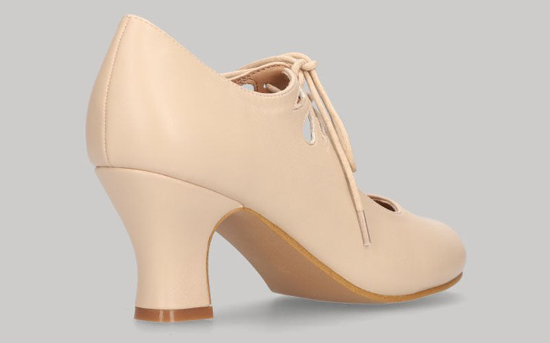 Beige nappa leather flamenco shoe with laces