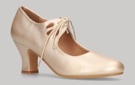 Flamenco shoe in platinum nappa leather with laces