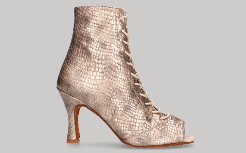 Zapato tipo botín para baile de salón en fantasía coco cobre con cordones y cierre lateral con cremallera
