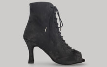 Zapato tipo botín para baile de salón de raso negro con cordones y cierre lateral con cremallera