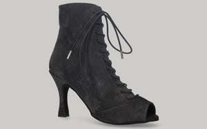 Zapato tipo botín para baile de salón de raso negro con cordones y cierre lateral con cremallera