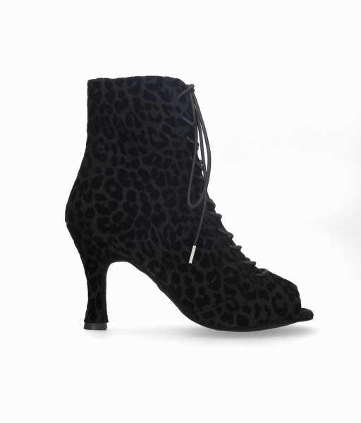 Zapato tipo botín para baile de salón en fantasía leopardo negro con cordones y cierre lateral con cremallera