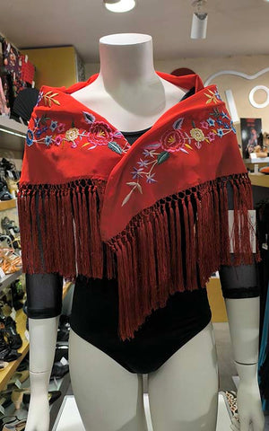 Mantoncillo rojo bordado con flores y rosas de colores 125 cm.