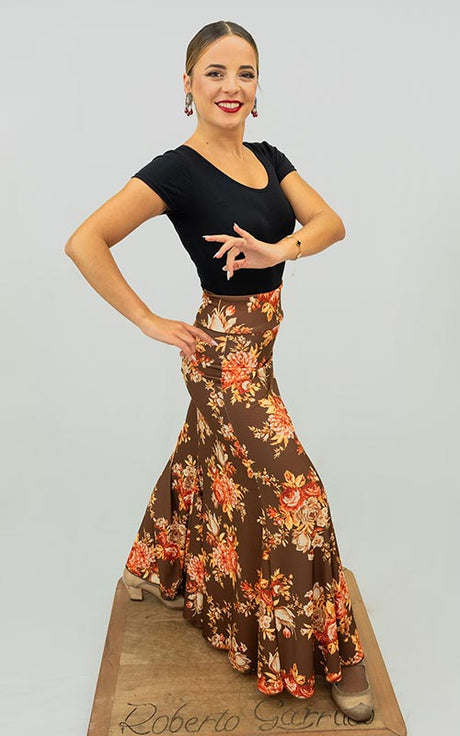 Falda flamenco marrón con estampado de flores en tonos naranjas