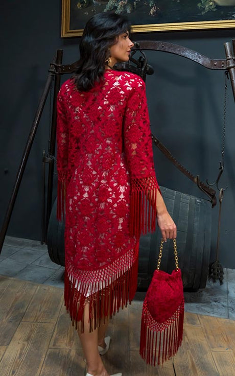 Chaqueta Saeta burdeos de encaje terminada en flecos enrejados