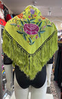 Mantoncillo verde lima bordado con flores multicolor y rosas 140 cm.