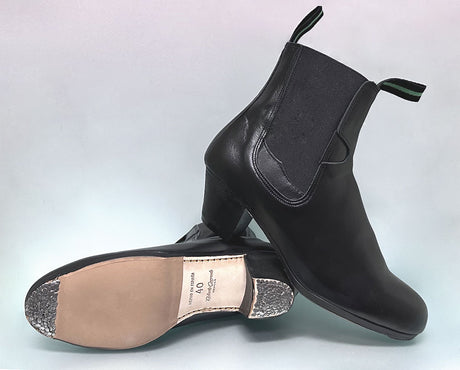 Bota flamenco profesional piel negra cosida