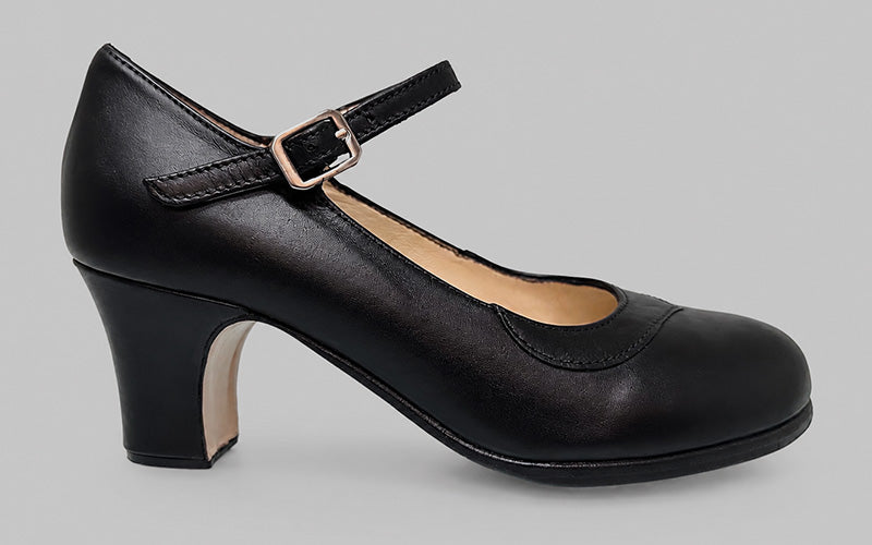 Zapato de baile flamenco semiprofesional piel negro con hebilla