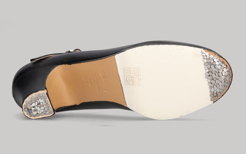 Zapato de baile flamenco semiprofesional piel negro con hebilla