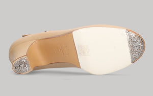 Zapato de baile flamenco semiprofesional piel beige con hebilla