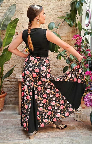 Falda Flamenco con Estampado de Flores Rosas y Godets Negros con Mucho Vuelo