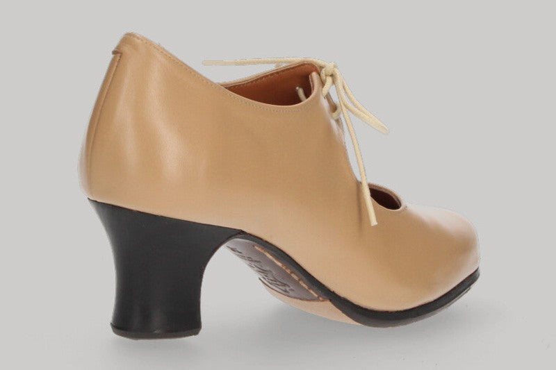 Zapato de Baile Flamenco Profesional Piel Beige con Cordones