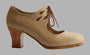 Zapato de baile flamenco profesional piel beige y lágrimas marrón