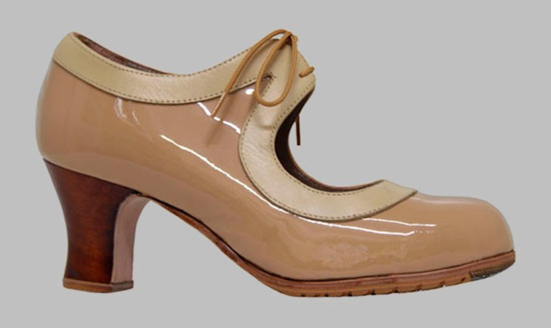 Chaussure de danse flamenco professionnelle en cuir verni beige et cuir beige