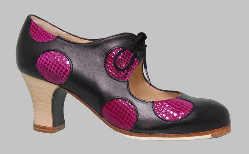 Professional Flamenco Dance Shoe Black Leather and Fantasy