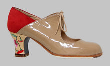 Zapato de Baile Flamenco Profesional Charol Beige y Ante Rojo