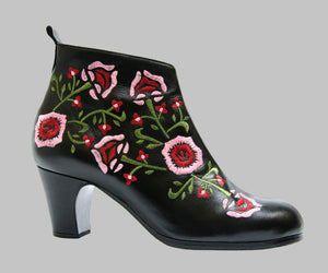 Botte de danse flamenco professionnelle en cuir noir brodé