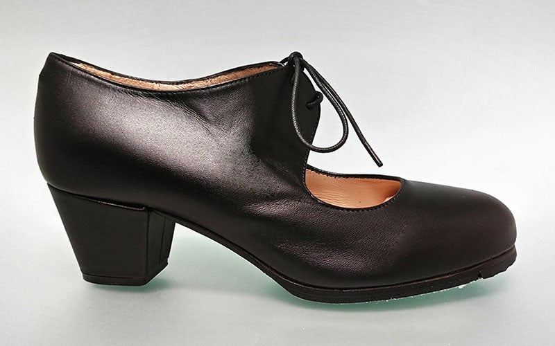 Zapato de baile flamenco semiprofesional piel negro tacón cubano