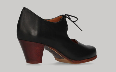 Chaussure de danse flamenco professionnelle en cuir noir avec lacets