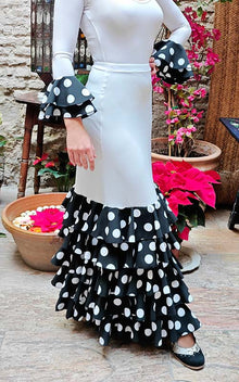 Falda Flamenco Zagra Blanca con 5 Volantes Estampados de Lunares