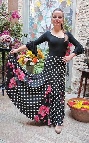 Falda Flamenco Negra con Estampado de Lunares y Godets de Flores Rosas con Mucho Vuelo