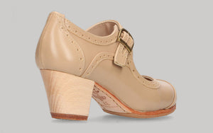 Chaussure de danse flamenco professionnelle en cuir beige à talon cubain
