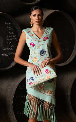 Robe Oloroso brodée de fleurs de châle de Manille