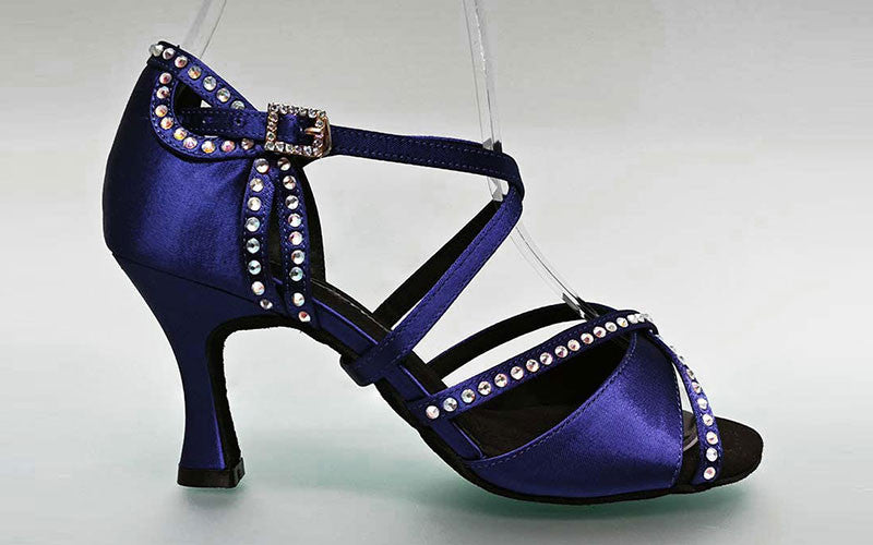 Chaussure de danse de salon bleu violet avec strass en cristal sur la tige et le talon