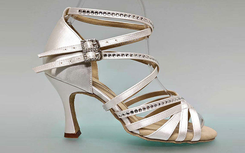 Chaussures de danse de salon en satin blanc cassé avec strass en cristal