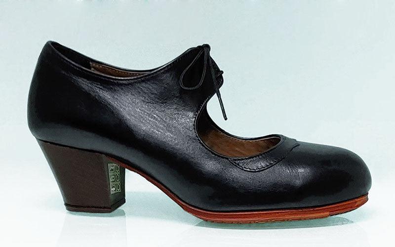 Chaussure de danse flamenco professionnelle "Double Largeur Spéciale" avec lacets.