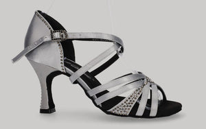 Chaussure de danse de salon argentée avec strass en cristal sur la tige et le talon