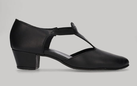 Chaussure de danse en cuir noir, style Chapín, 3 cm. avec clous.